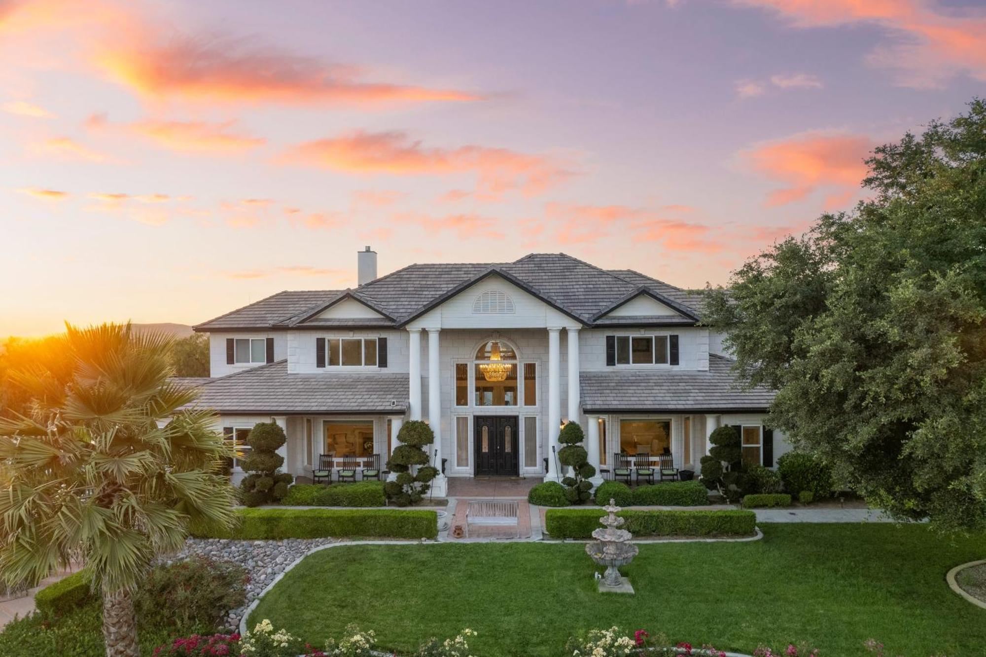 Grand Contento By Avantstay Extraordinary Estate W Pool Hot Tub Movie Room Temecula Exterior foto